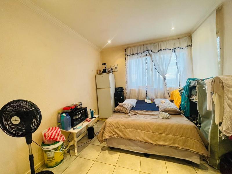 6 Bedroom Property for Sale in Orange Grove Eastern Cape
